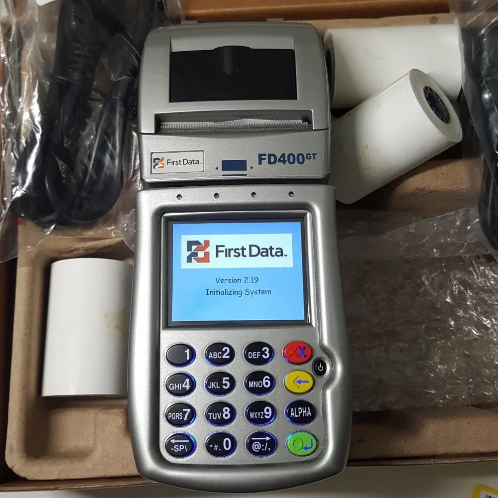 New In Box First Data FD 400GT ( MC8090 ) Credit Card Reader